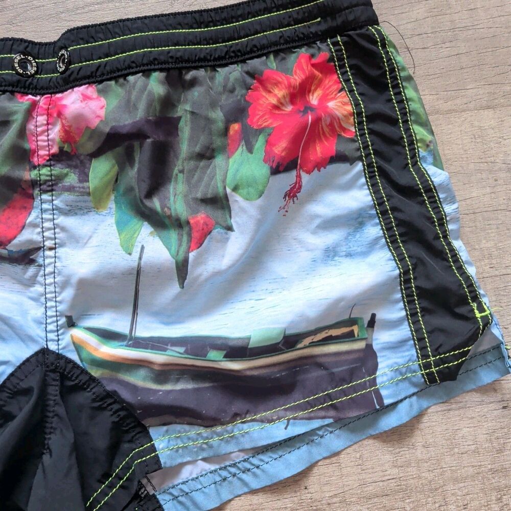 Diesel Beachwear Floral Boat Swim Shorts Mens Size M Black *Flaw - Picture 2 of 9